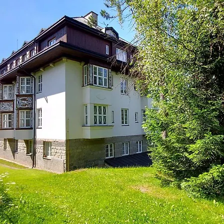 Bellevue 193-15 Apartamento
